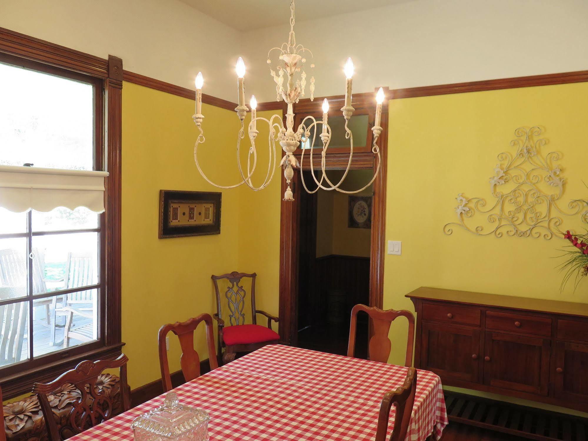 Salado Yellow House B&B المظهر الخارجي الصورة